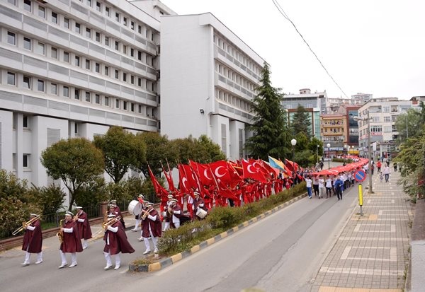Trabzon'da 19 Mayıs coşku ile kutlandı