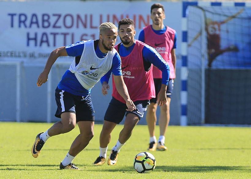 Ersun Yanal İlk İdmanında 2