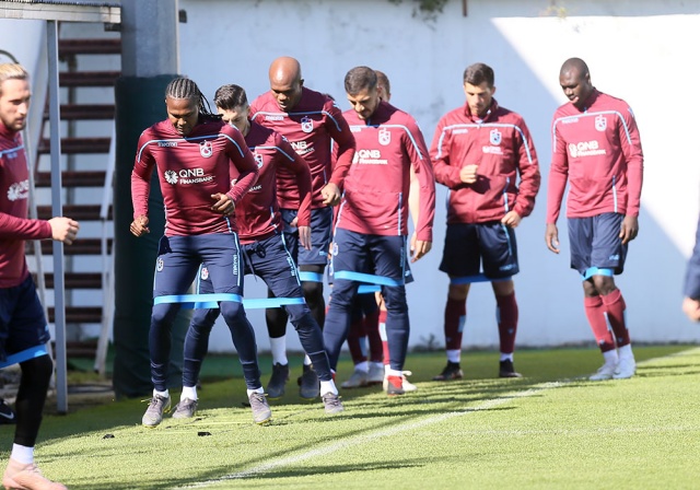 Trabzonspor'da Göztepe maçı hazılıkları sürüyor 18