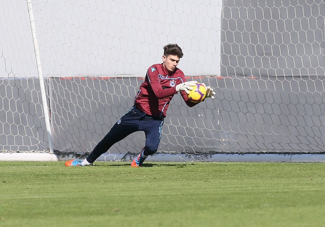 Trabzonspor'da Göztepe maçı hazılıkları sürüyor 16