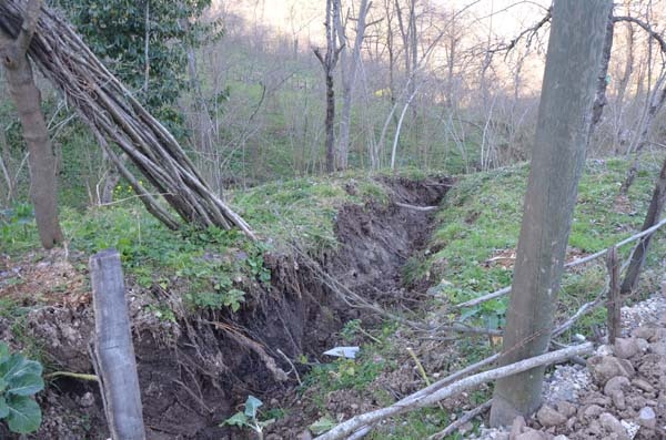 Ordu'da 7 ev boşaltıldı 3 ev risk altında 9