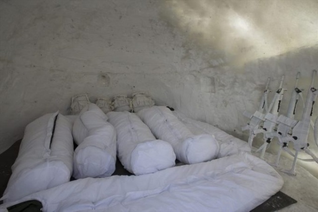 Mehmetçik dondurucu soğukta böyle görüntülendi. 13