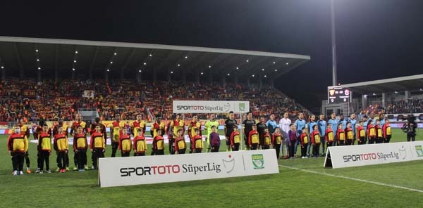 Göztepe Trabzonspor maçında neler oldu? 2