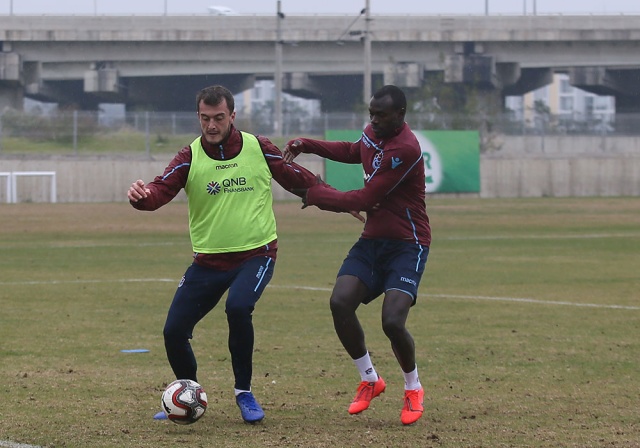 Trabzonspor hazırlıklarına o tesislerde başladı 6