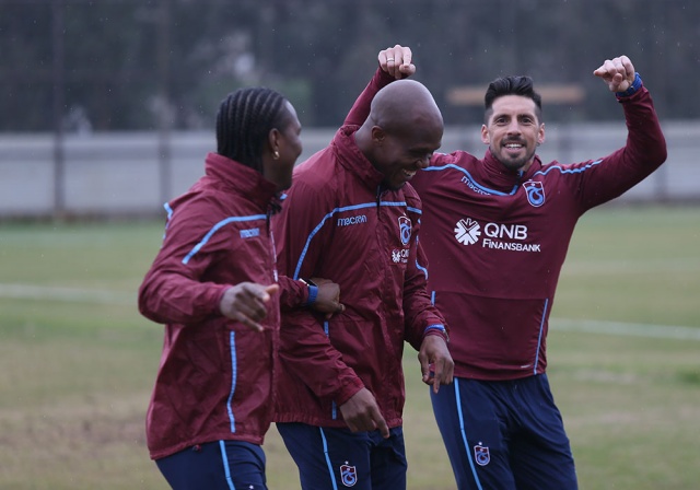 Trabzonspor hazırlıklarına o tesislerde başladı 8