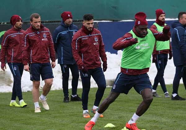 Trabzonspor hazırlıklarını o takımın tesislerinde yaptı 20