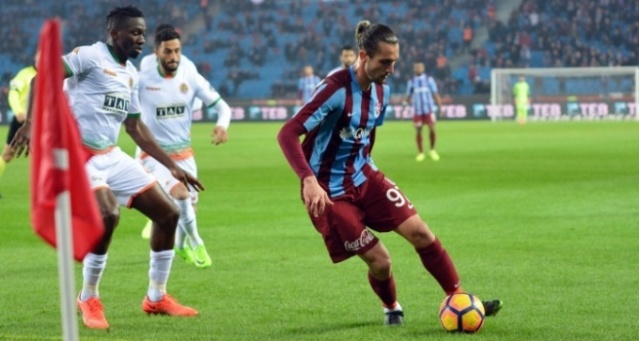 İngilizler Yusuf Yazıcı için sezon sonunu bekliyor 5