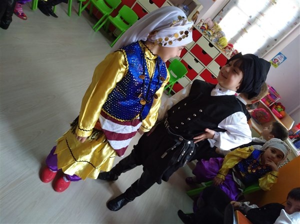 Zehra Kitapçıoğlu Anaokulu öğrencileri Trabzon'un kutuluş yıldönümünü kutladı 22