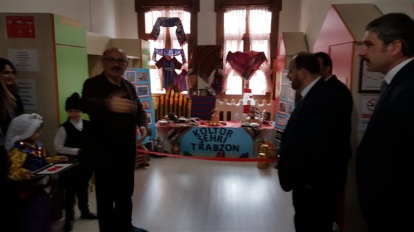 Zehra Kitapçıoğlu Anaokulu öğrencileri Trabzon'un kutuluş yıldönümünü kutladı 8