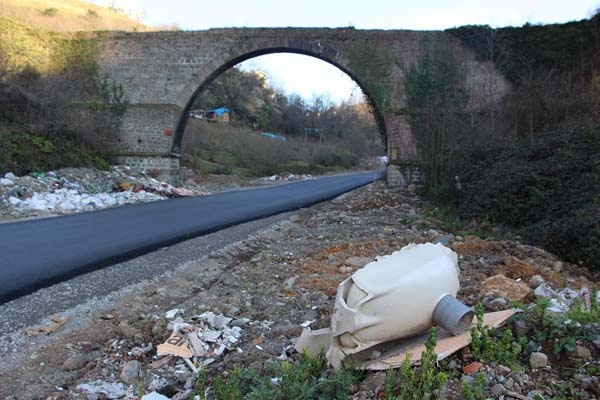 Trabzon'da tarihe moloz döküyorlar 6