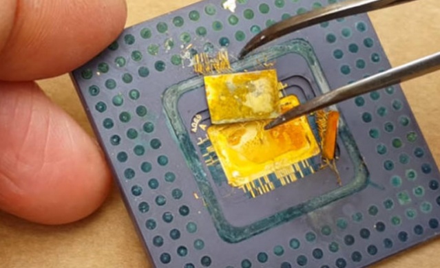 Eski bilgisayarlarınızı çöpe atarken bir kez daha düşünün! 14