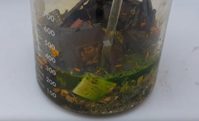 Eski bilgisayarlarınızı çöpe atarken bir kez daha düşünün! 18