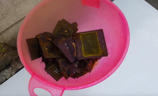 Eski bilgisayarlarınızı çöpe atarken bir kez daha düşünün! 22