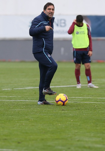 Trabzonspor Büyükşehir Belediye Erzurumspor maçı hazırlıklarını sürdürdü. 2