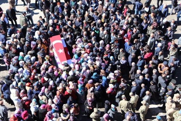 Gümüşhane şehidini uğurladı 5