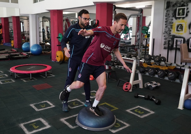 Trabzonspor'un Antalyaspor maçı hazırlıkları devam ediyor 3