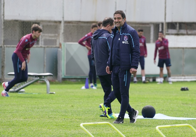 Trabzonspor'un Antalyaspor maçı hazırlıkları devam ediyor 5