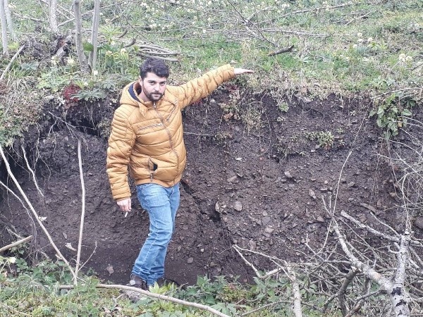 Heyelan nedeniyle evlere boşaltma kararı 7