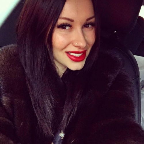 Rizeli futbolcunun eşi Irina Morozyuk işi abarttı! Yatak pozu! 31