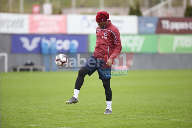 Trabzonspor'da Antalyaspor maçı hazırlıkları devam ediyor.2 Nisan 2019 1
