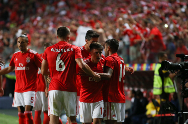 Trabzonspor Benfica'yı üzdü! 10