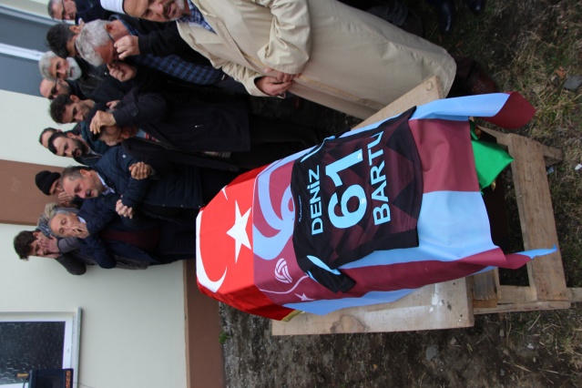 Küçük Deniz Bartu göz yaşlarıyla uğurlandı 6