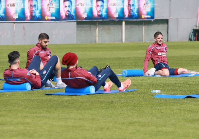 Trabzonspor, Bursaspor maçı hazırlıklarına başladı 11