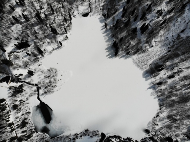 Bahar geldi ama Karagöl buz tuttu 10