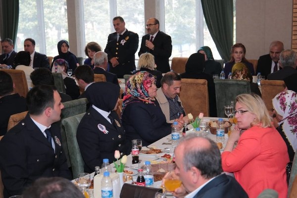 Emniyet Teşkilatının 174. Kuruluş Yıl Dönümü Trabzon'da kutlandı 15