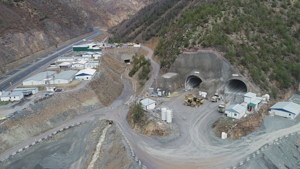 Yeni Zigana Tüneli'nde seviye yüzde 55 - İşte ışığın görüleceği tarih 6