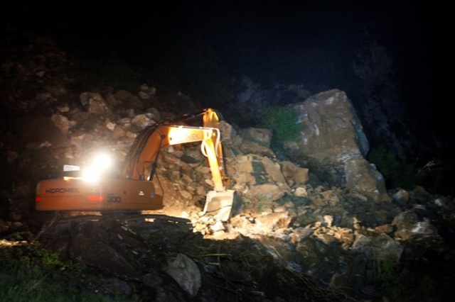 Giresun'da korkutan heyelan 3