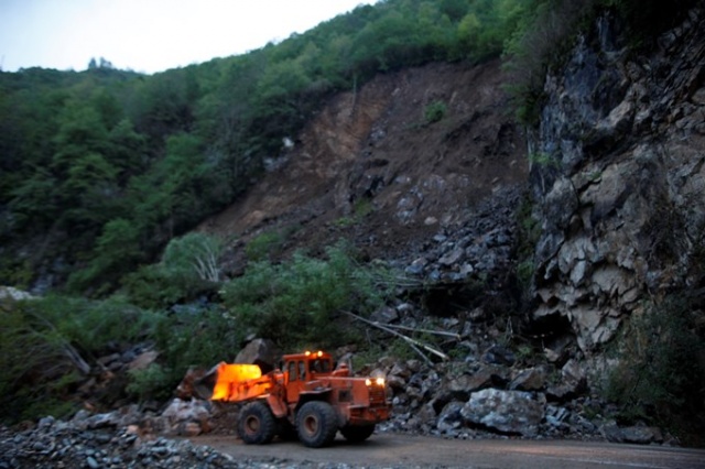 Giresun'da korkutan heyelan 5
