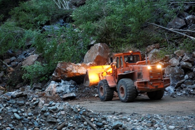 Giresun'da korkutan heyelan 6