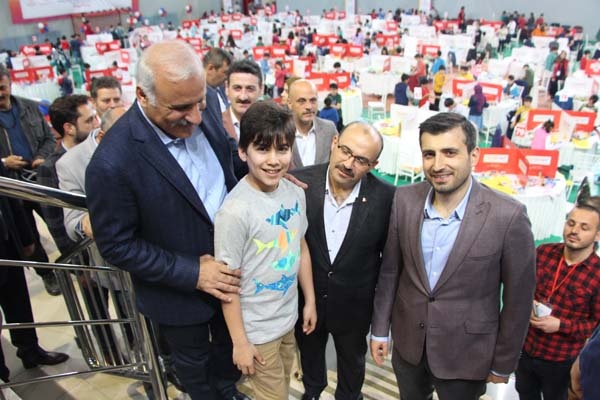 Trabzon'da yüzlerce öğrenci yarıştı 3