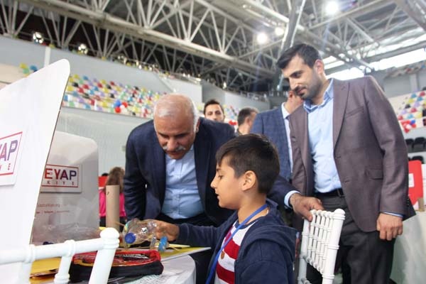 Trabzon'da yüzlerce öğrenci yarıştı 4