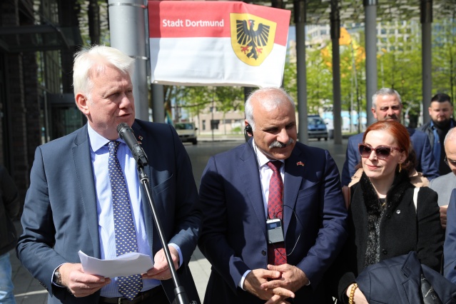 Dortmund'da Trabzon meydanı açıldı! 7