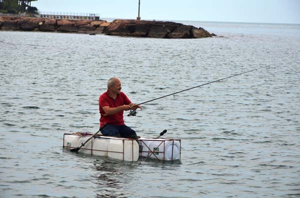 Balık tutma sevdası öyle bir şey yaptırdı ki 5