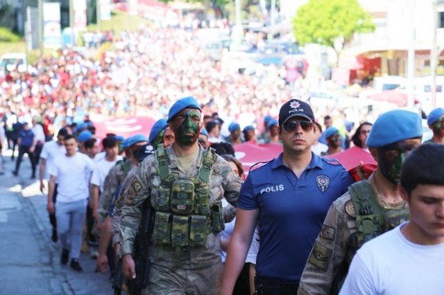 Trabzon'da Gençlik Yürüyüşü 2
