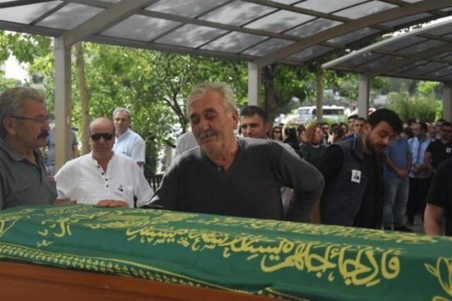 Oğulları zehirli şerbeti içirip '10 dakikanız kaldı' demiş! 8