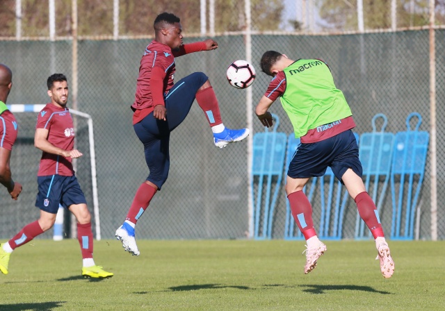 Trabzonspor, Beşiktaş maçı hazırlıklarını sürdürdü 11