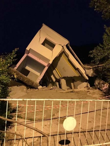 Ordu'da bir mahalle heyelan nedeniyle yok olma tehlikesi altında 5