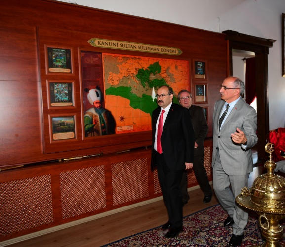 Kanuni Sultan Süleyman Trabzon’da anıldı 7