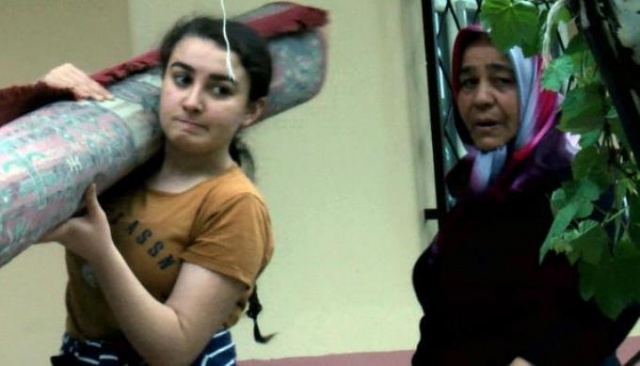 Heyelanın vurduğu mahallaye gözü yaşlı veda 3