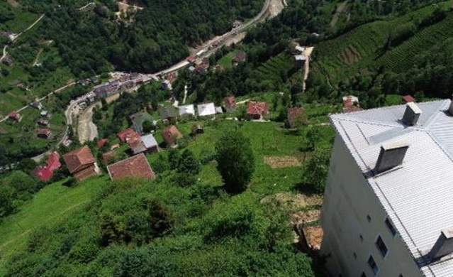 Bu evler görenlerin başını döndürüyor! 4