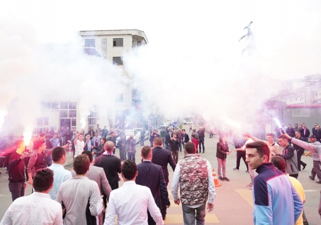 Başkan ve yönetim Vakfıkebir'de 10