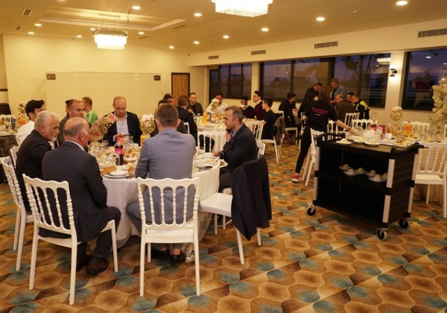 Başkan ve yönetim Vakfıkebir'de 17