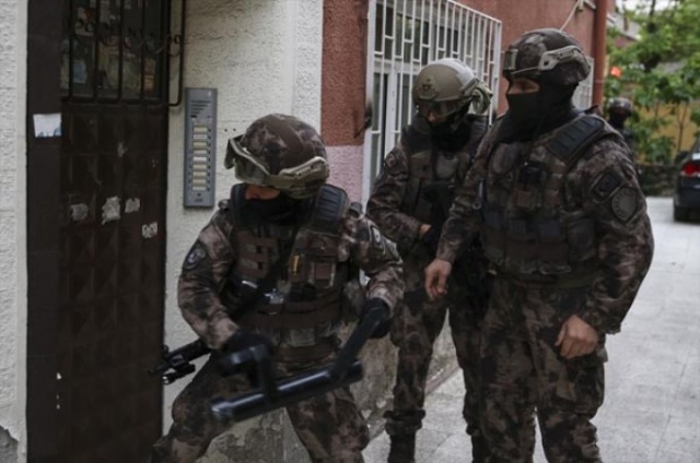 Ünlü oyuncu da ağlarına düştü... Sadece Google'a günde 20 bin TL! 15