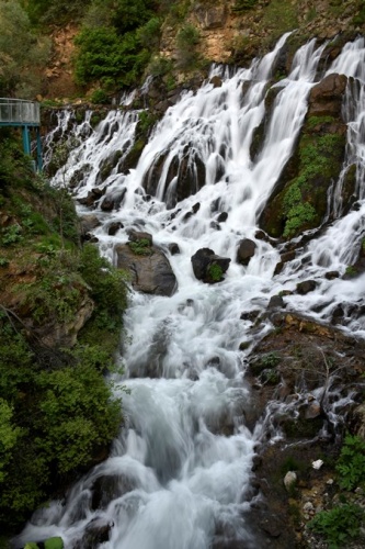 Gümüşhane’de 40 gözeli şelale büyülüyor 13