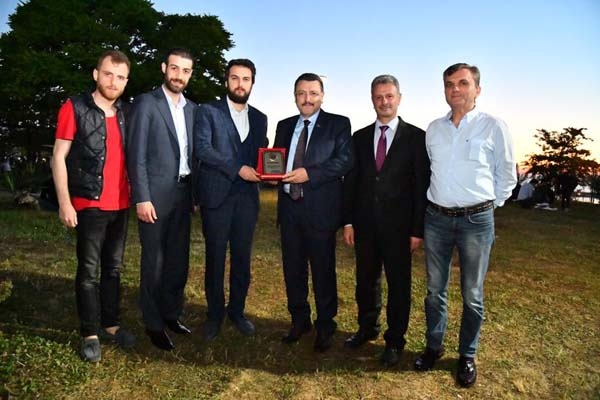 Başkan Genç, öğrencilerle birlikte iftarını açtı 12