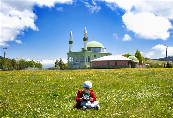 Karadeniz Yaylaları çocuklarla şenlendi 15